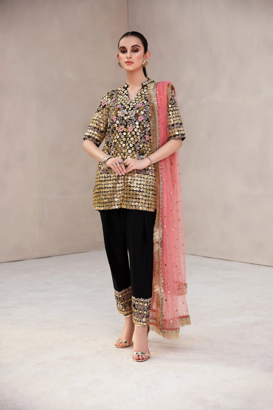 Mehrunnisa – A Timeless Gota Silk Ensemble
